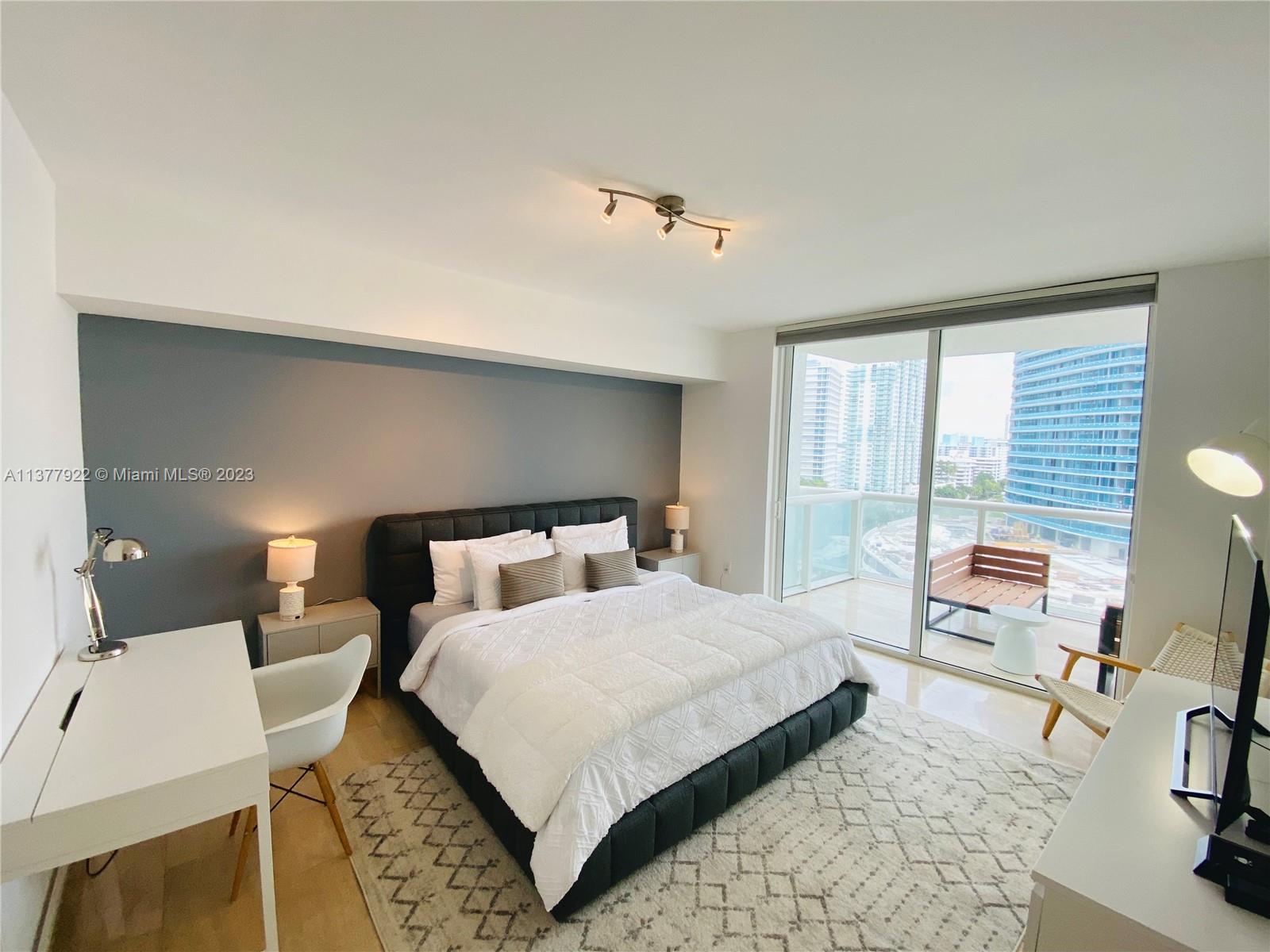 450 Alton Rd Unit: 1406