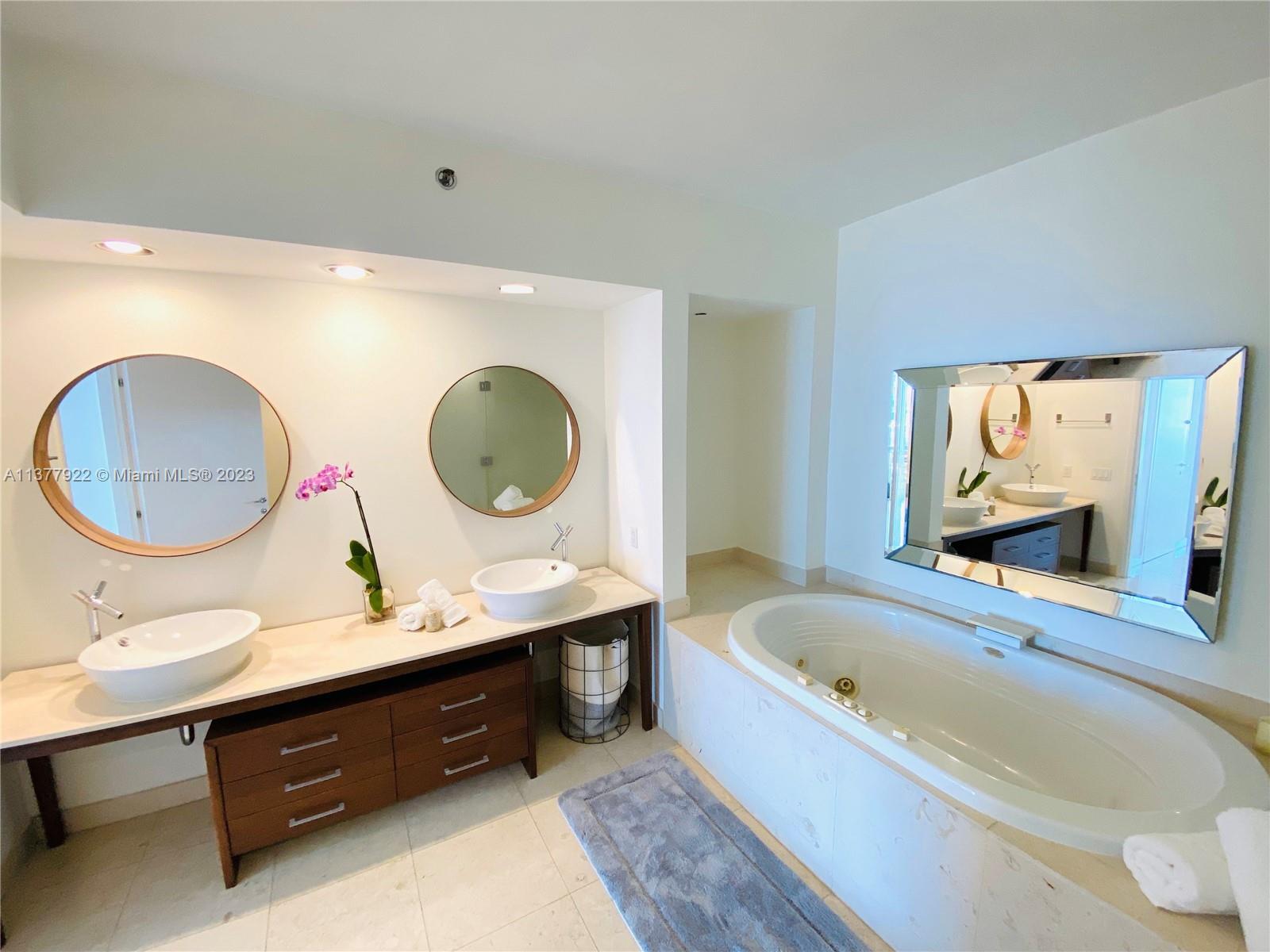 450 Alton Rd Unit: 1406