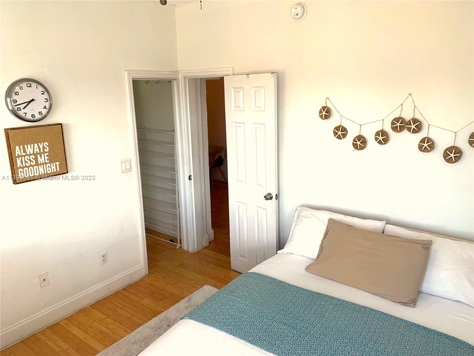 8415 Harding Ave Unit: 14