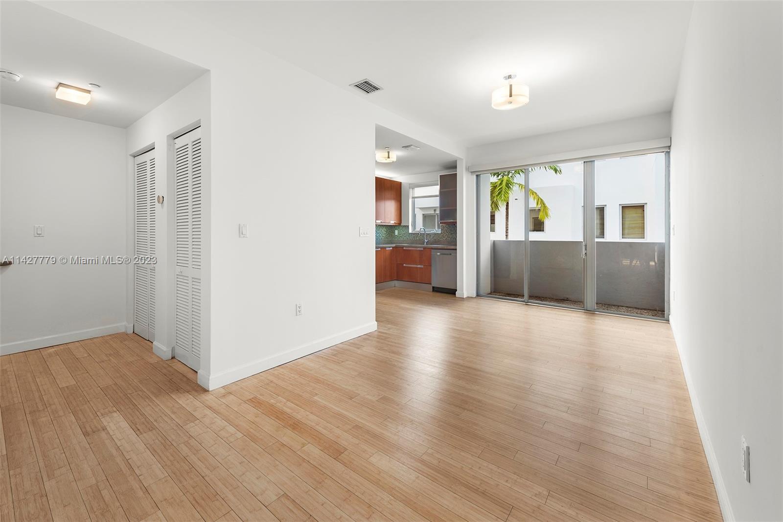 163 N Shore Dr Unit: 163-2