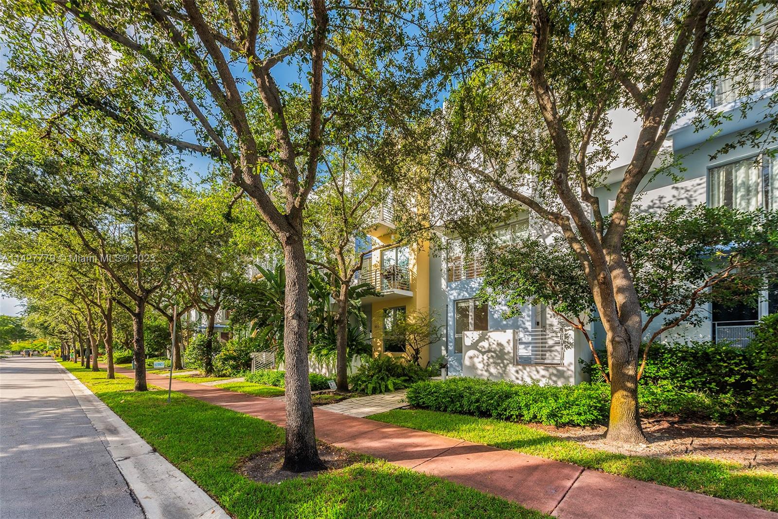 163 N Shore Dr Unit: 163-2