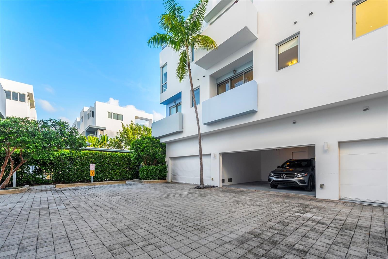 163 N Shore Dr Unit: 163-2