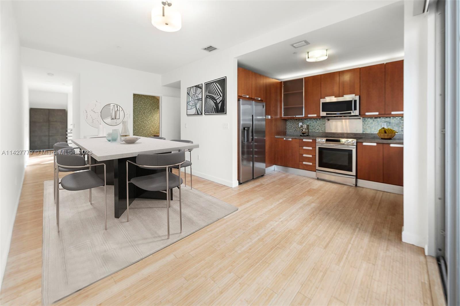 163 N Shore Dr Unit: 163-2