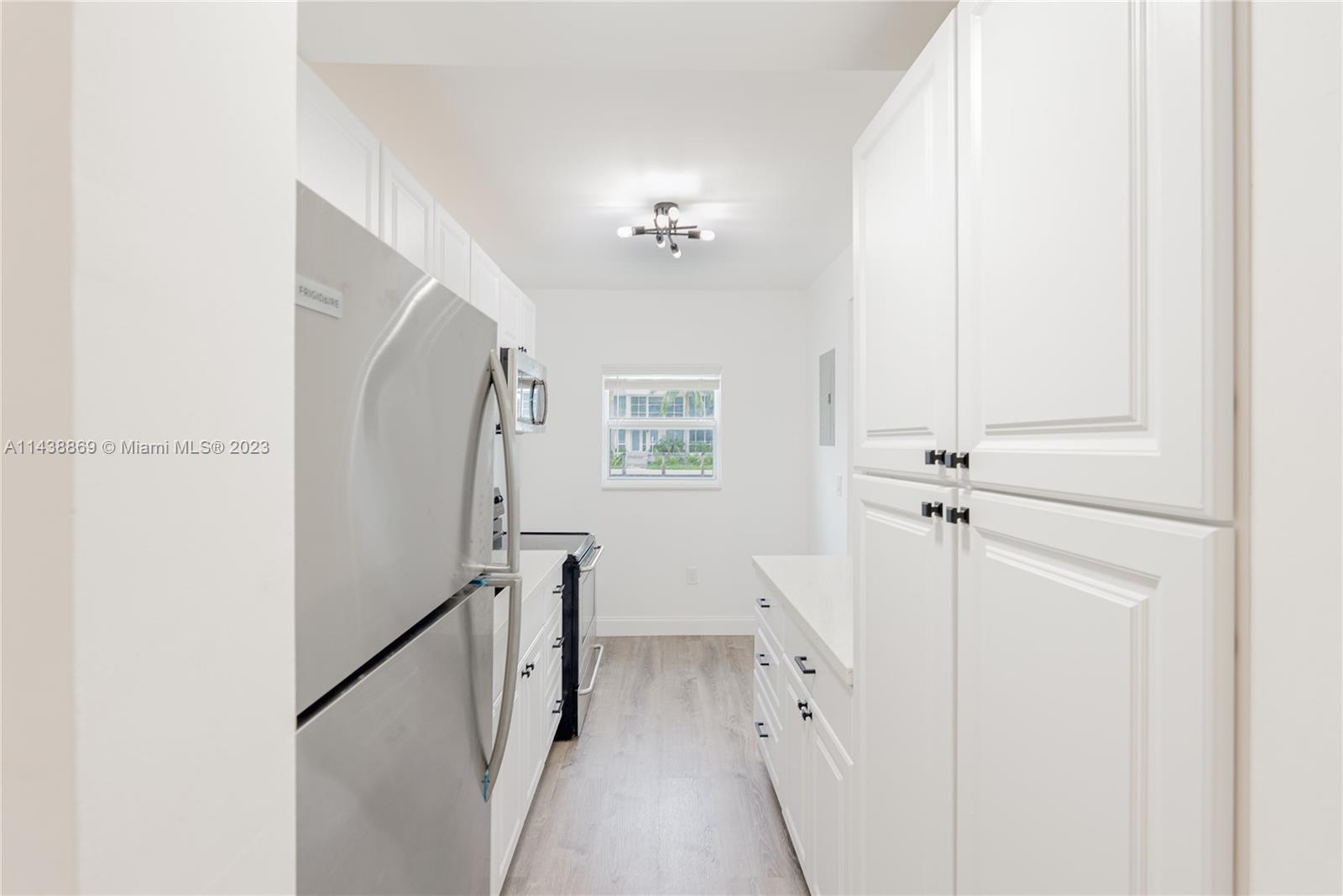 7207 Bay Dr Unit: 22