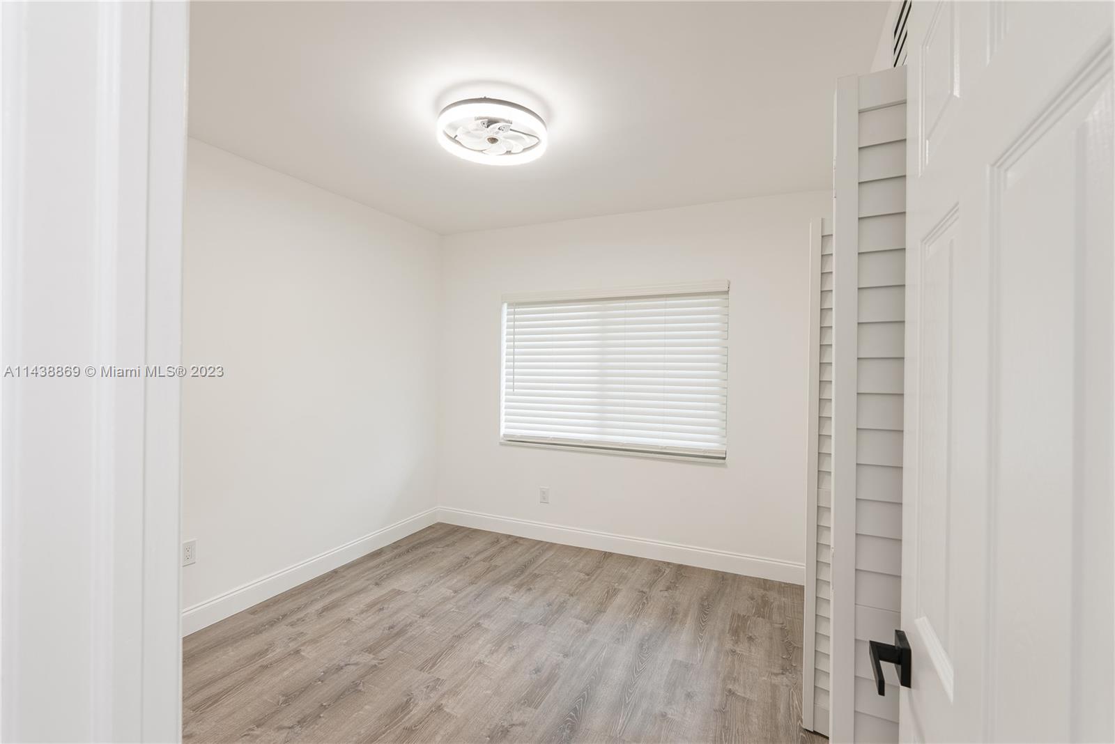 7207 Bay Dr Unit: 22