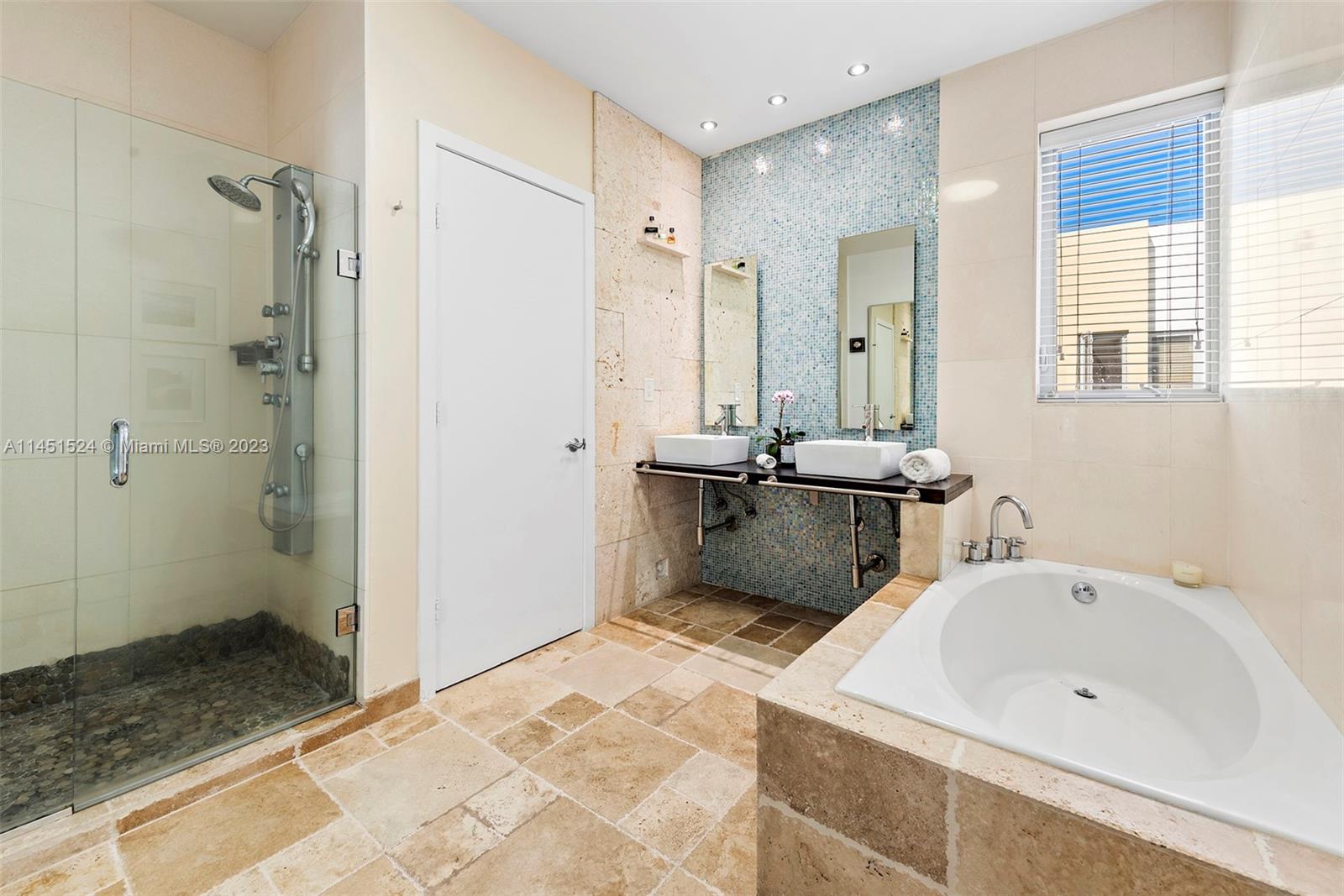163 N Shore Dr Unit: 163-3