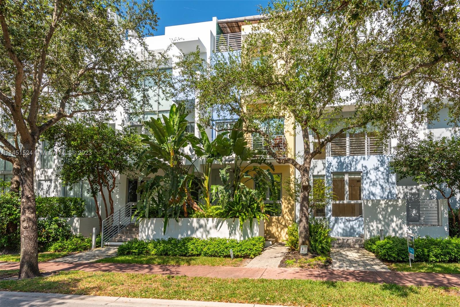 163 N Shore Dr Unit: 163-3