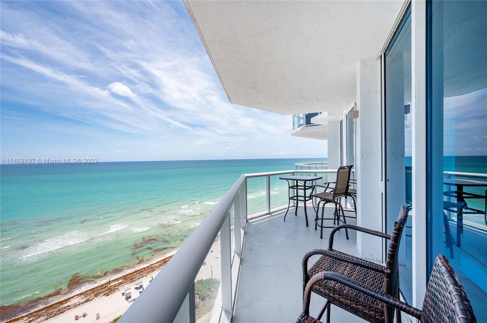 6515 Collins Ave Unit: 1402