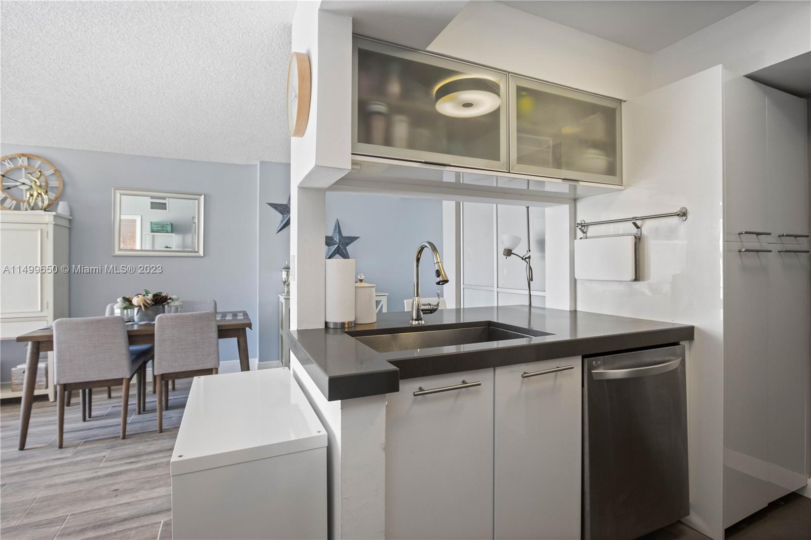 80 S Shore Dr Unit: 205