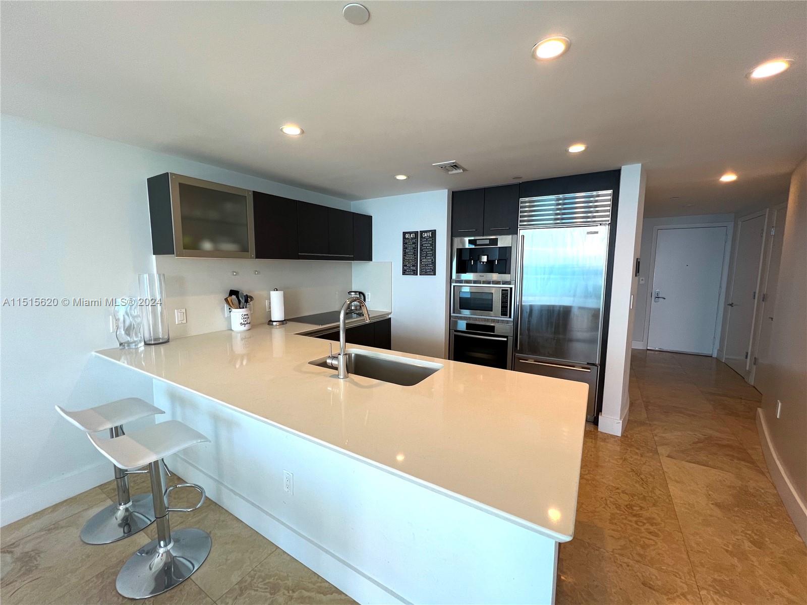 17001 Collins Ave Unit: 1903