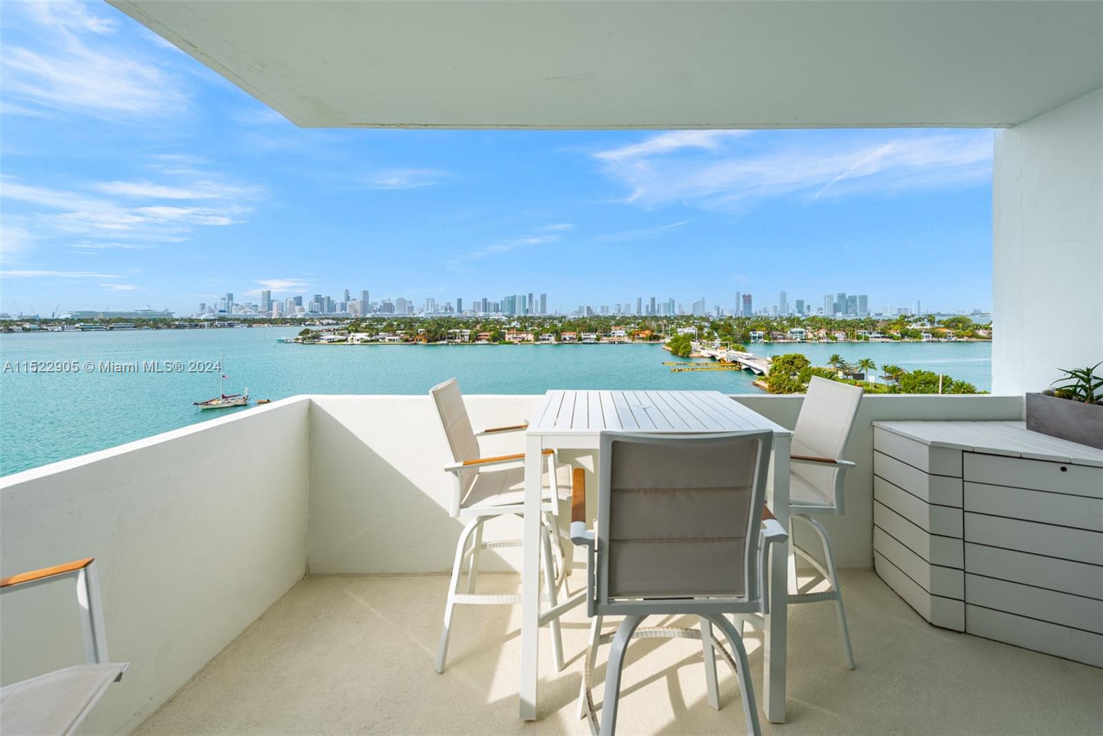 3 Island Ave # 09I