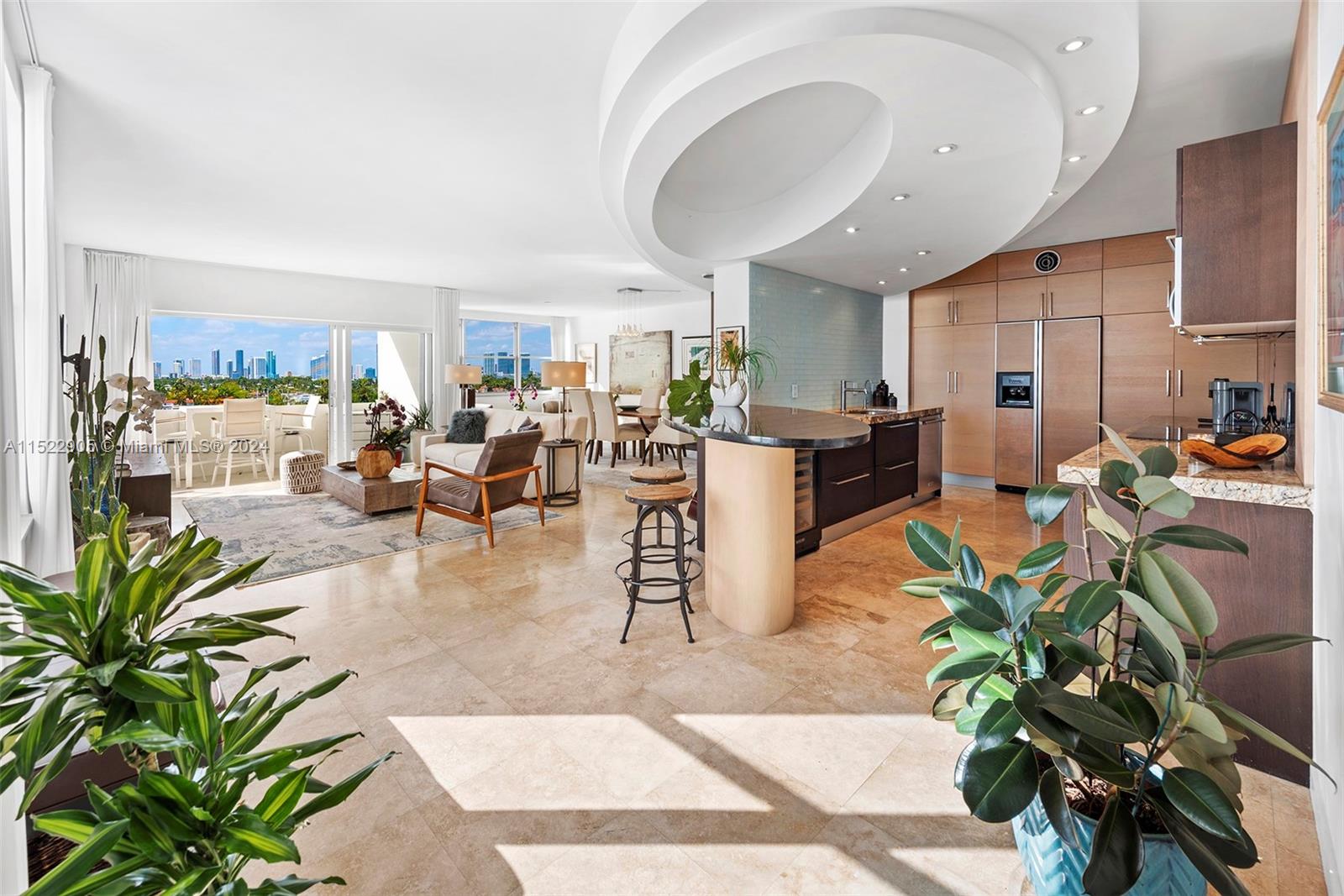 3 Island Ave # 09I