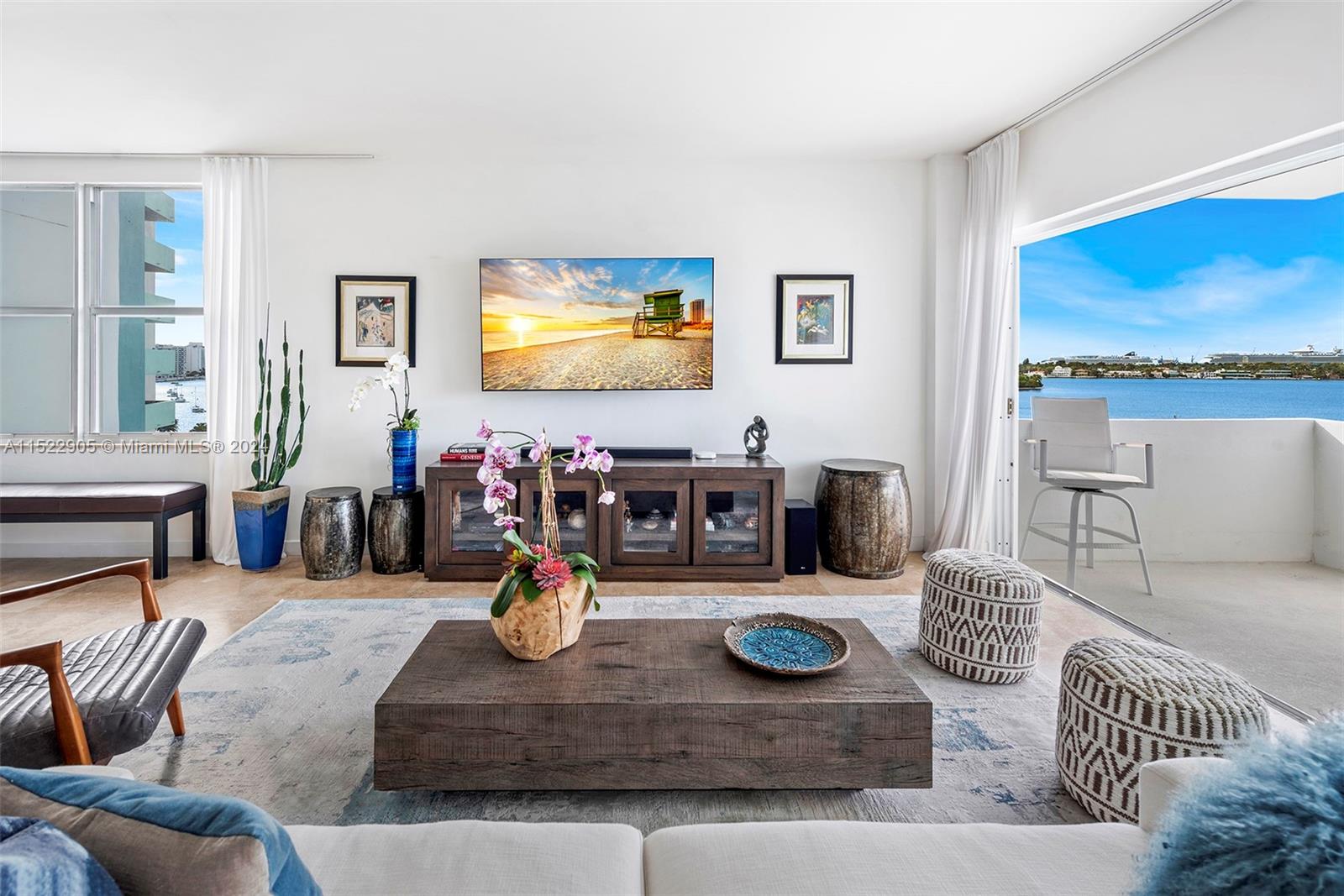 3 Island Ave # 09I