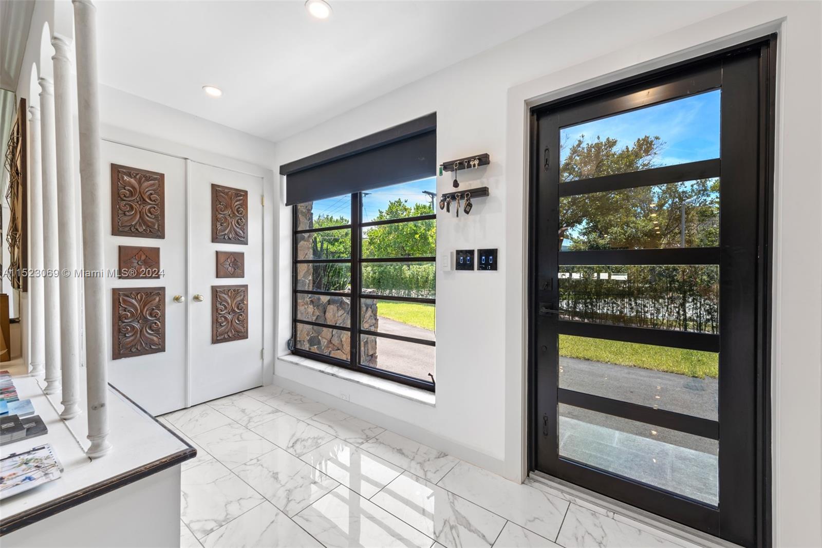 205 Fairway Dr