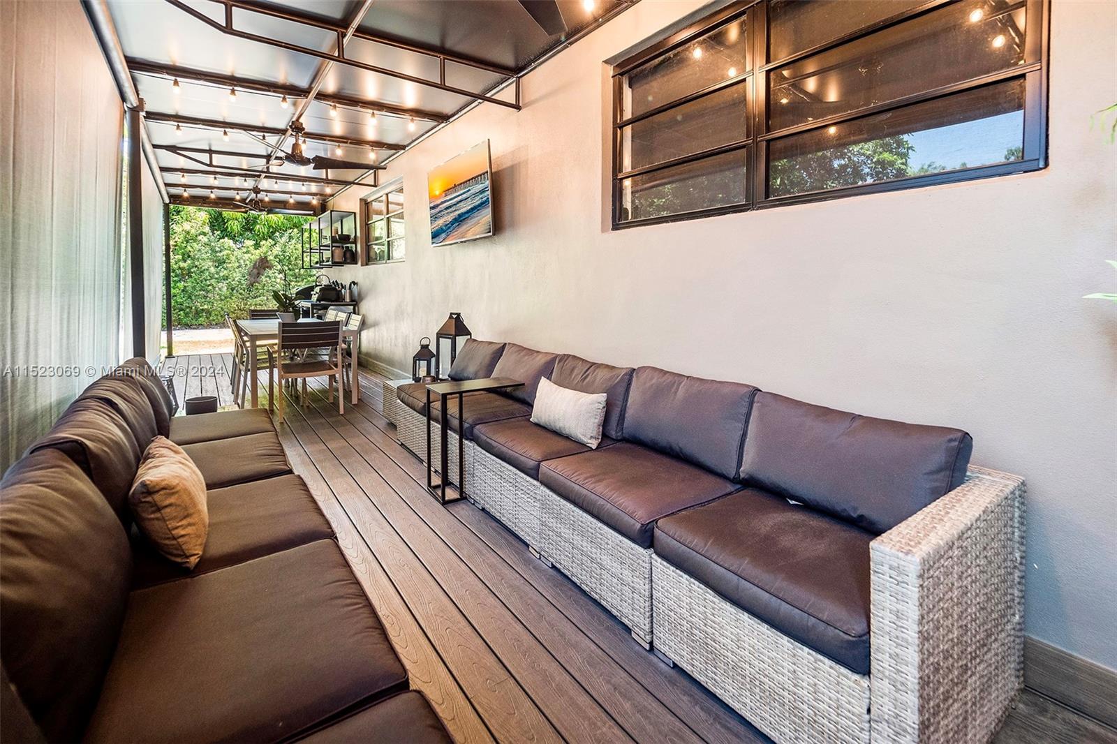 205 Fairway Dr