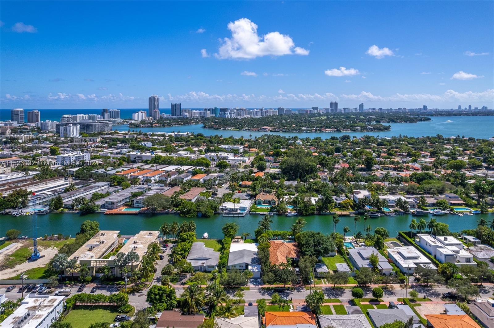 410 S Shore Dr
