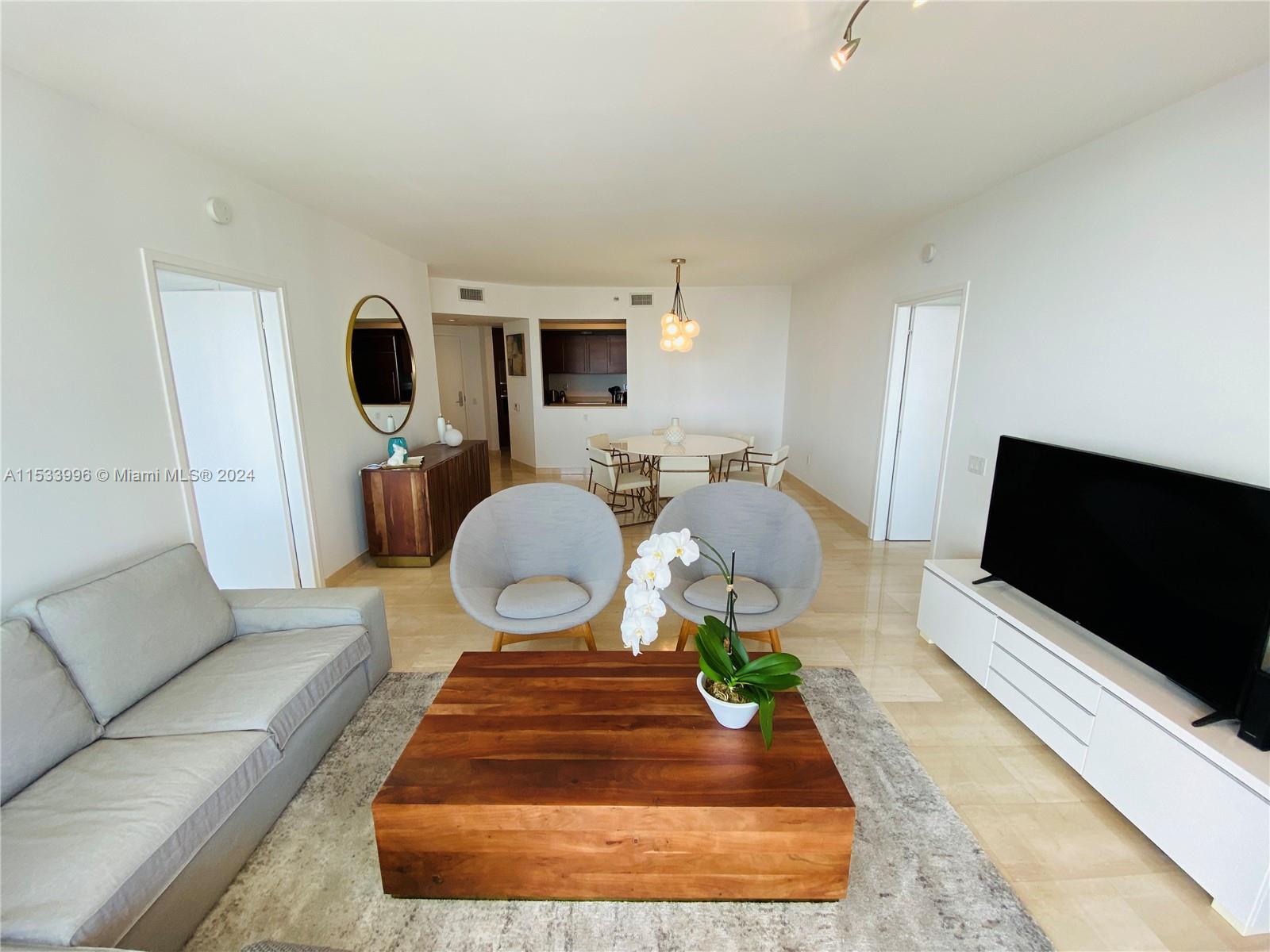 450 Alton Rd # 1406