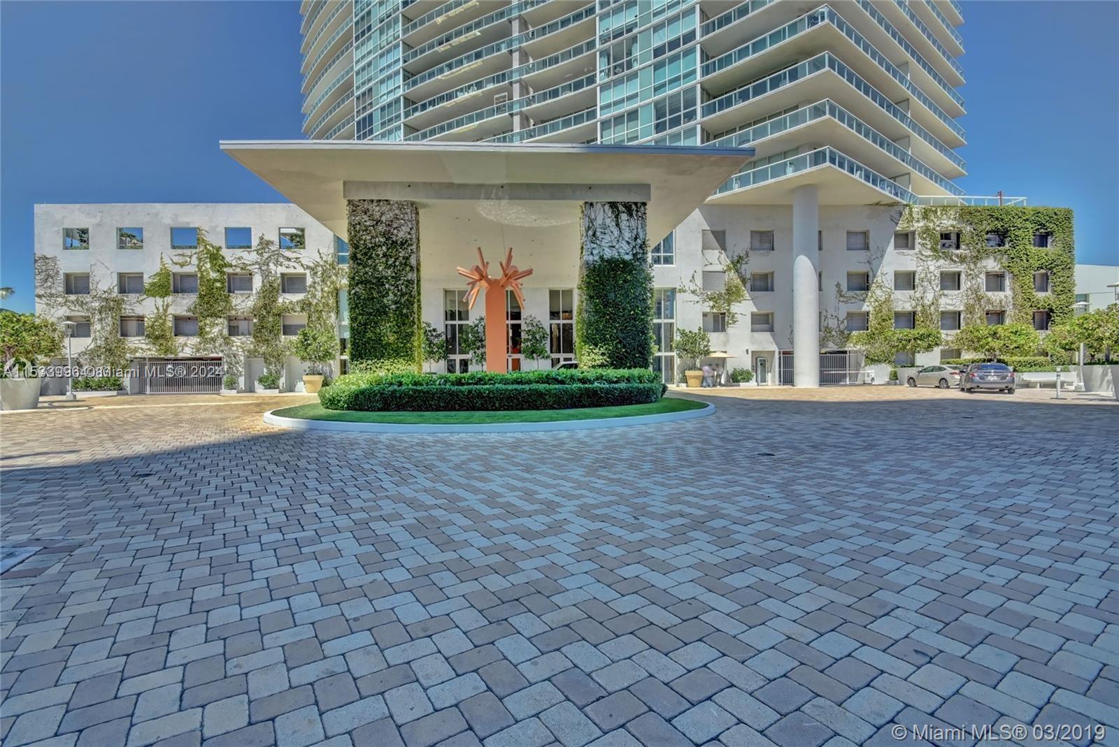 450 Alton Rd # 1406