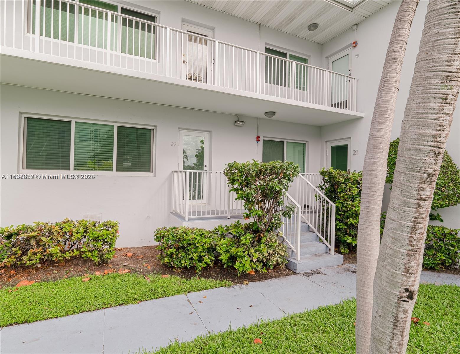 7207 Bay Dr # 22