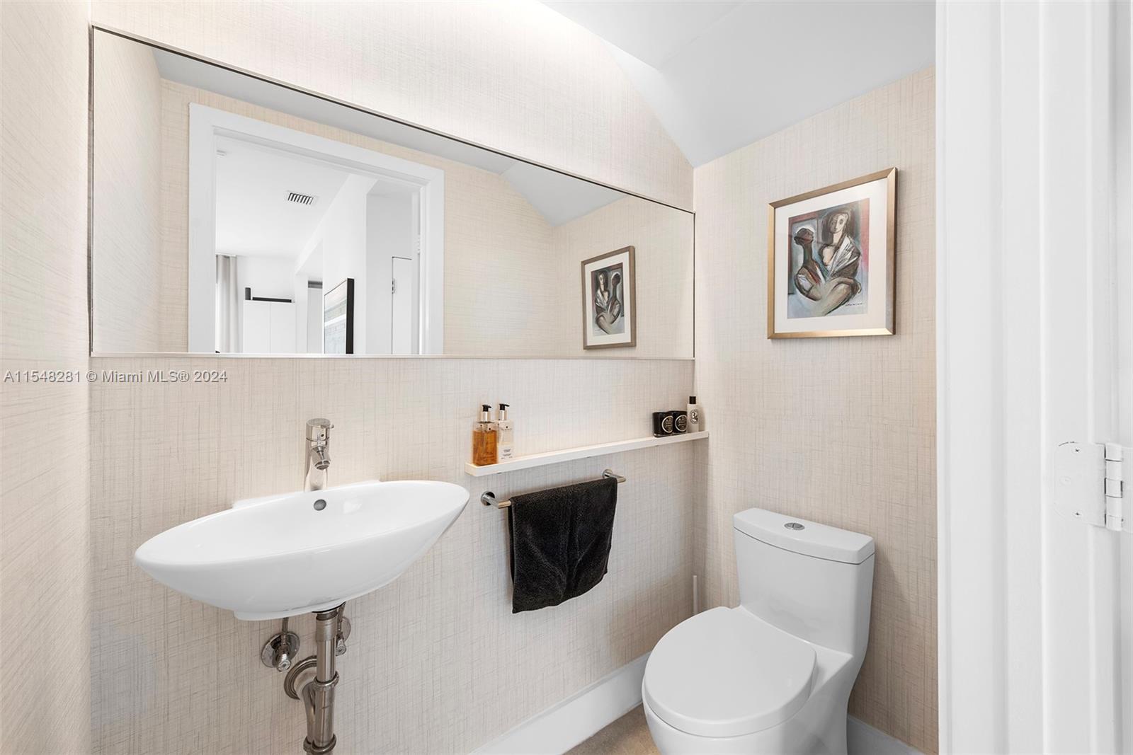 171 N Shore Dr # 5 Unit: 171-5