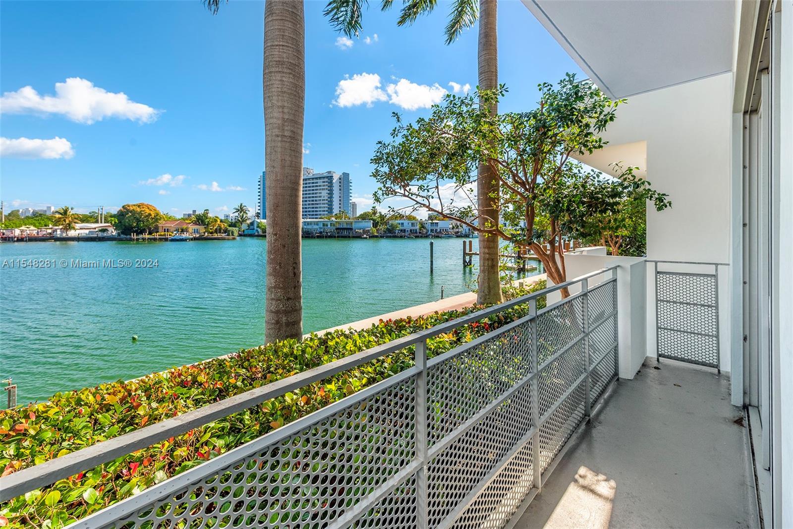 171 N Shore Dr # 5 Unit: 171-5