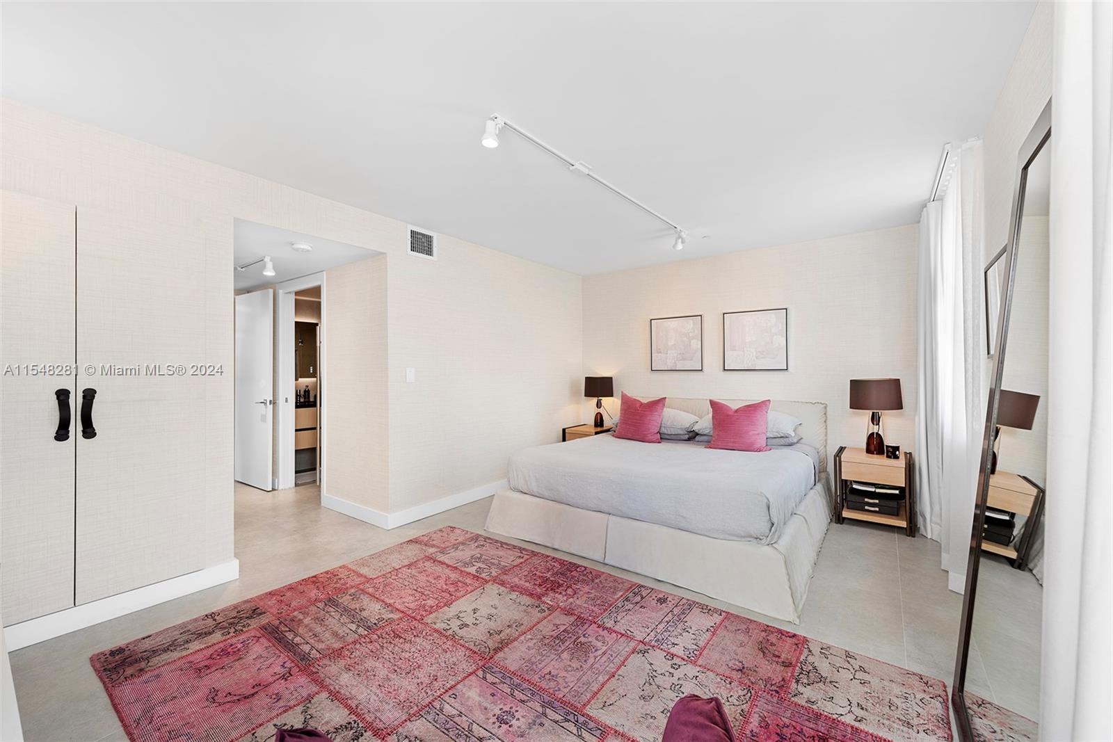 171 N Shore Dr # 5 Unit: 171-5