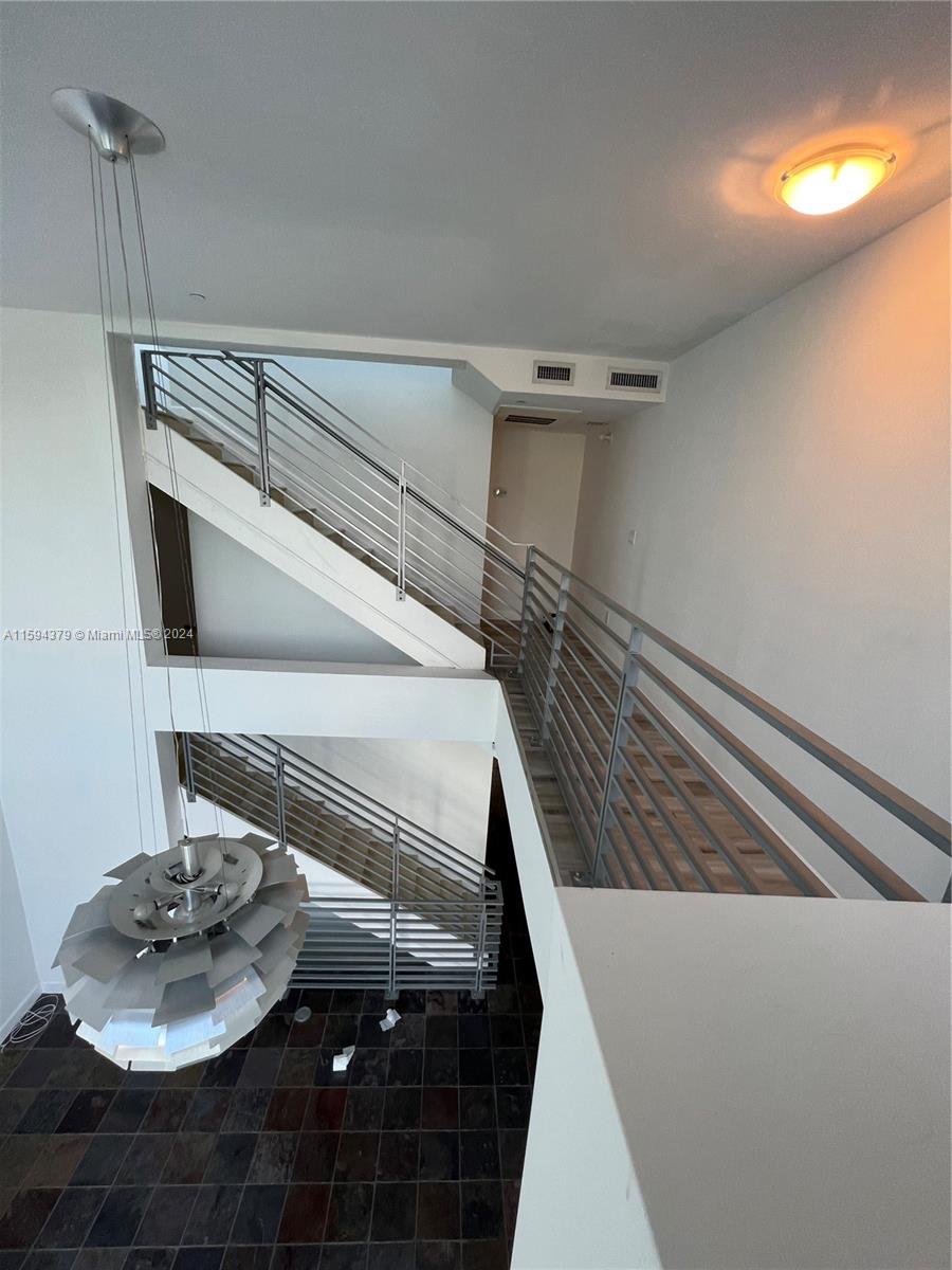 171 N Shore Dr # 2 Unit: 171-2