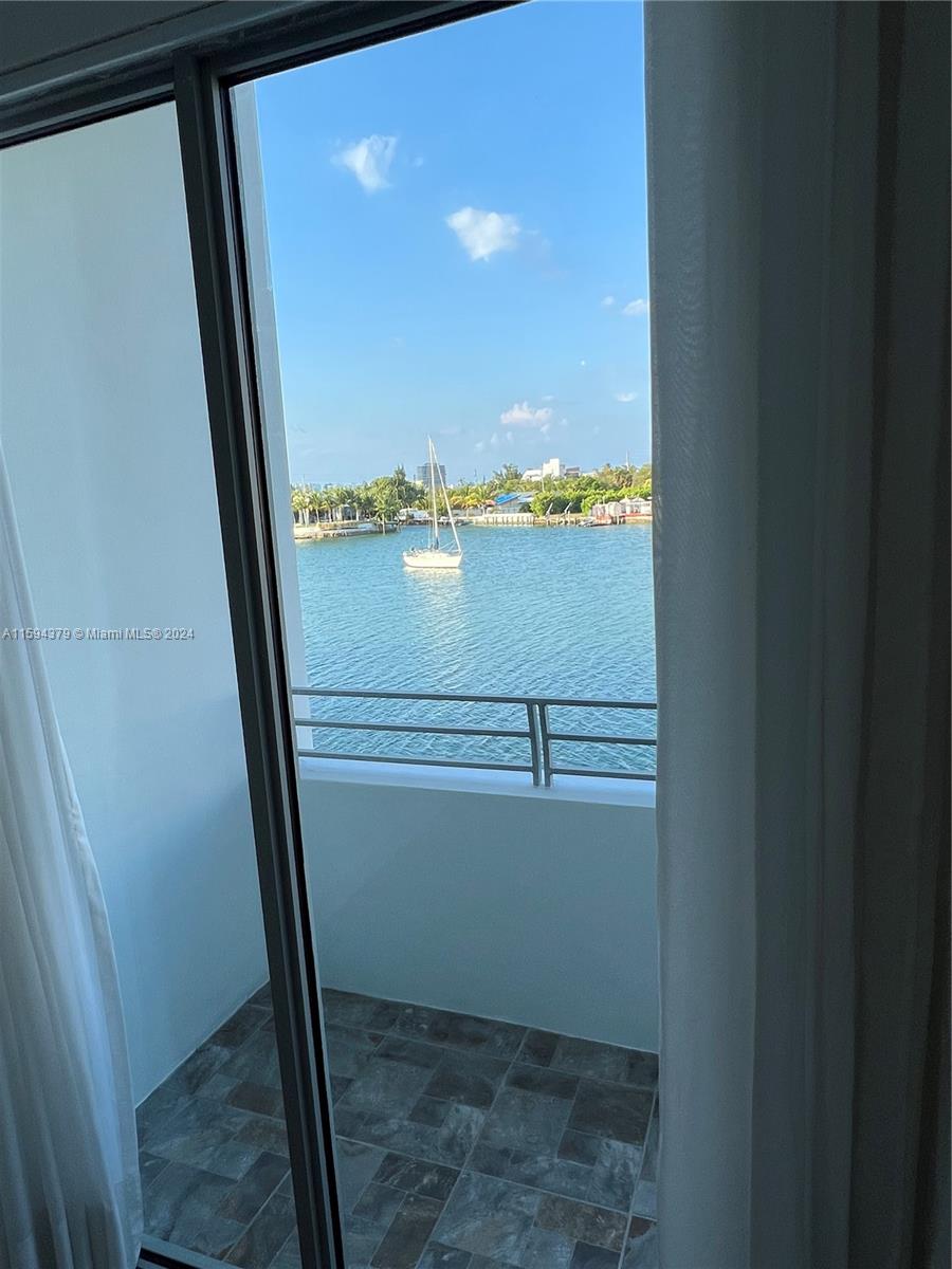 171 N Shore Dr # 2 Unit: 171-2