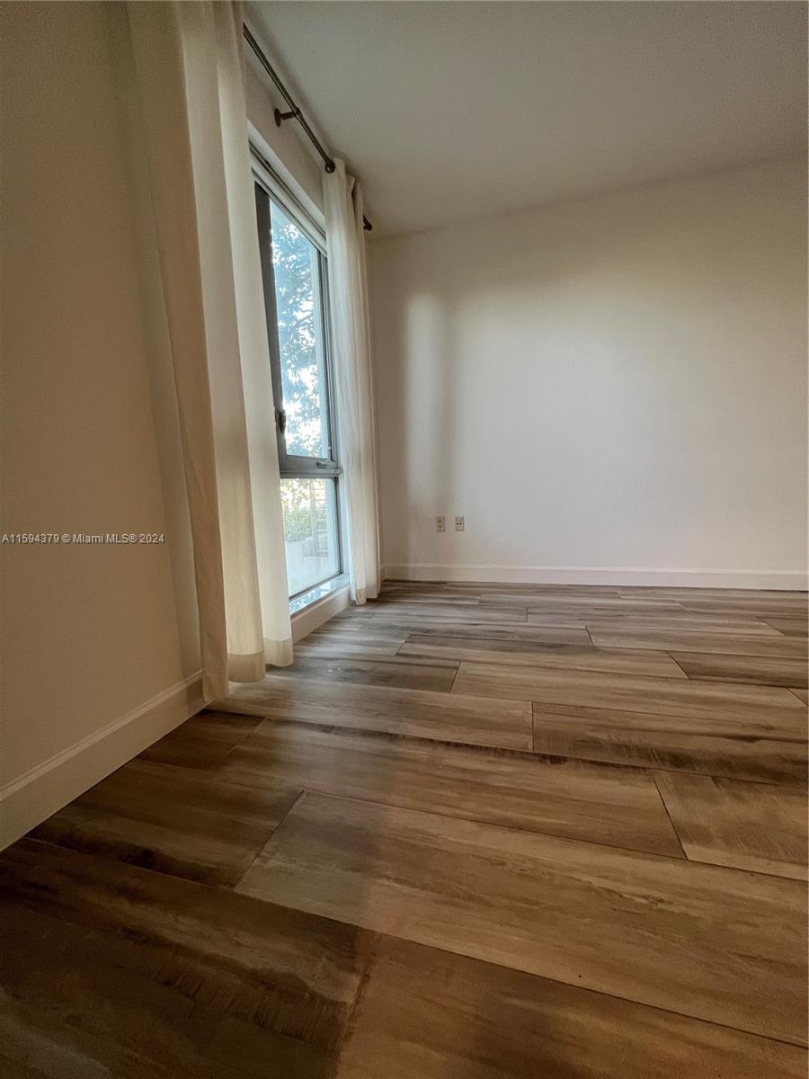 171 N Shore Dr # 2 Unit: 171-2