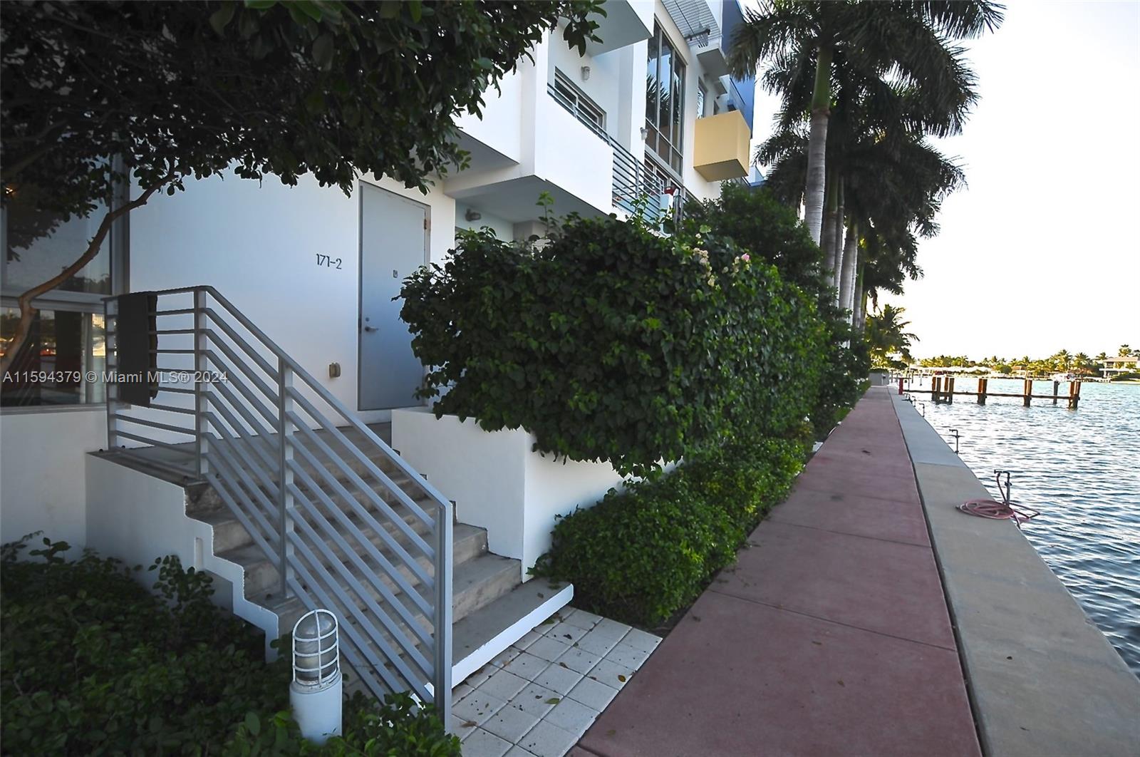 171 N Shore Dr # 2 Unit: 171-2