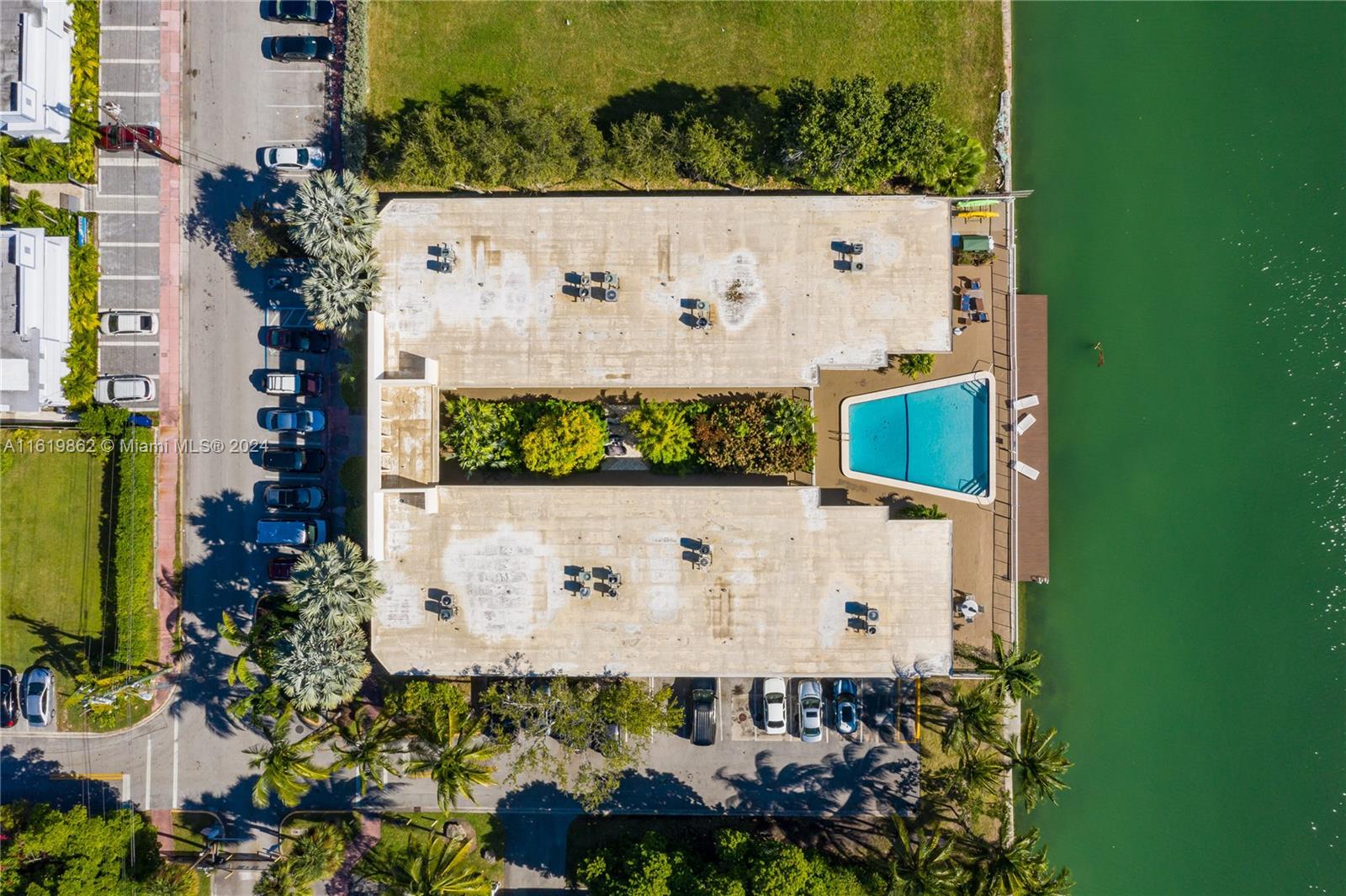 350 S Shore Dr # 7