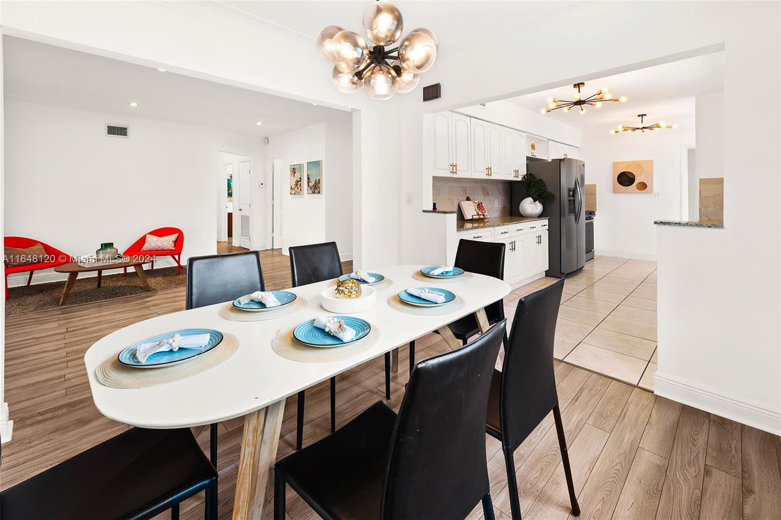 415 S Shore Dr