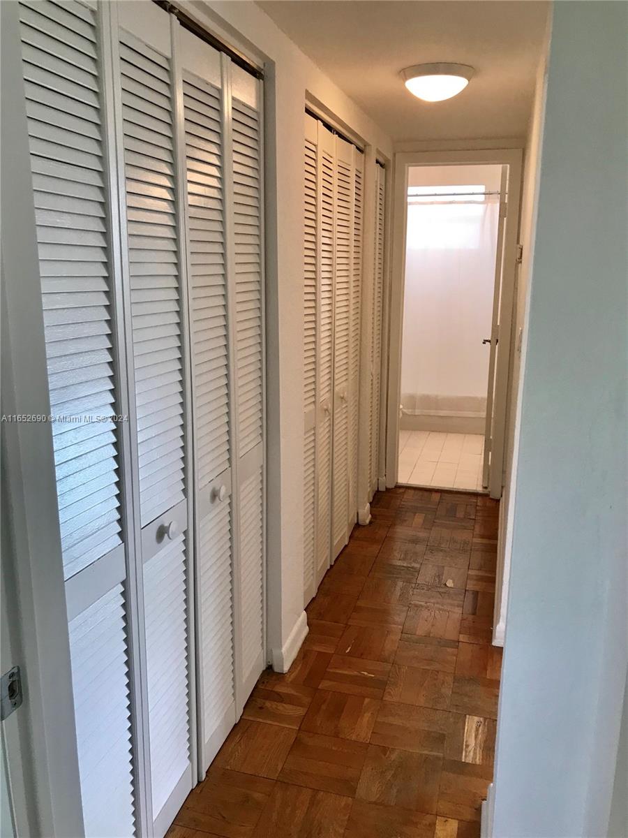350 S Shore Dr # 19
