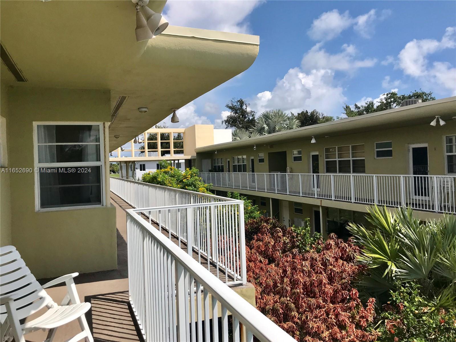 350 S Shore Dr # 19
