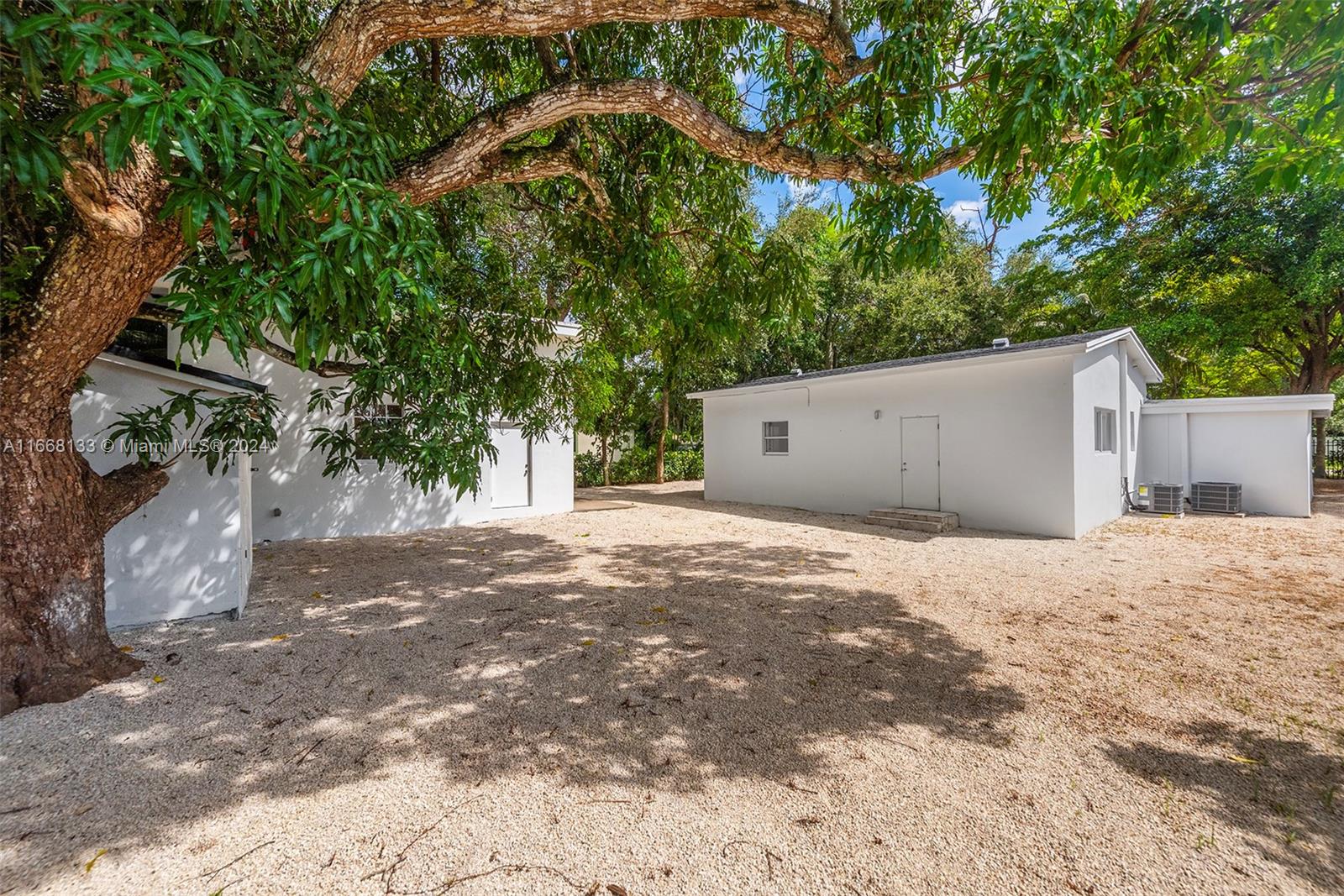 15104 N Miami Ave