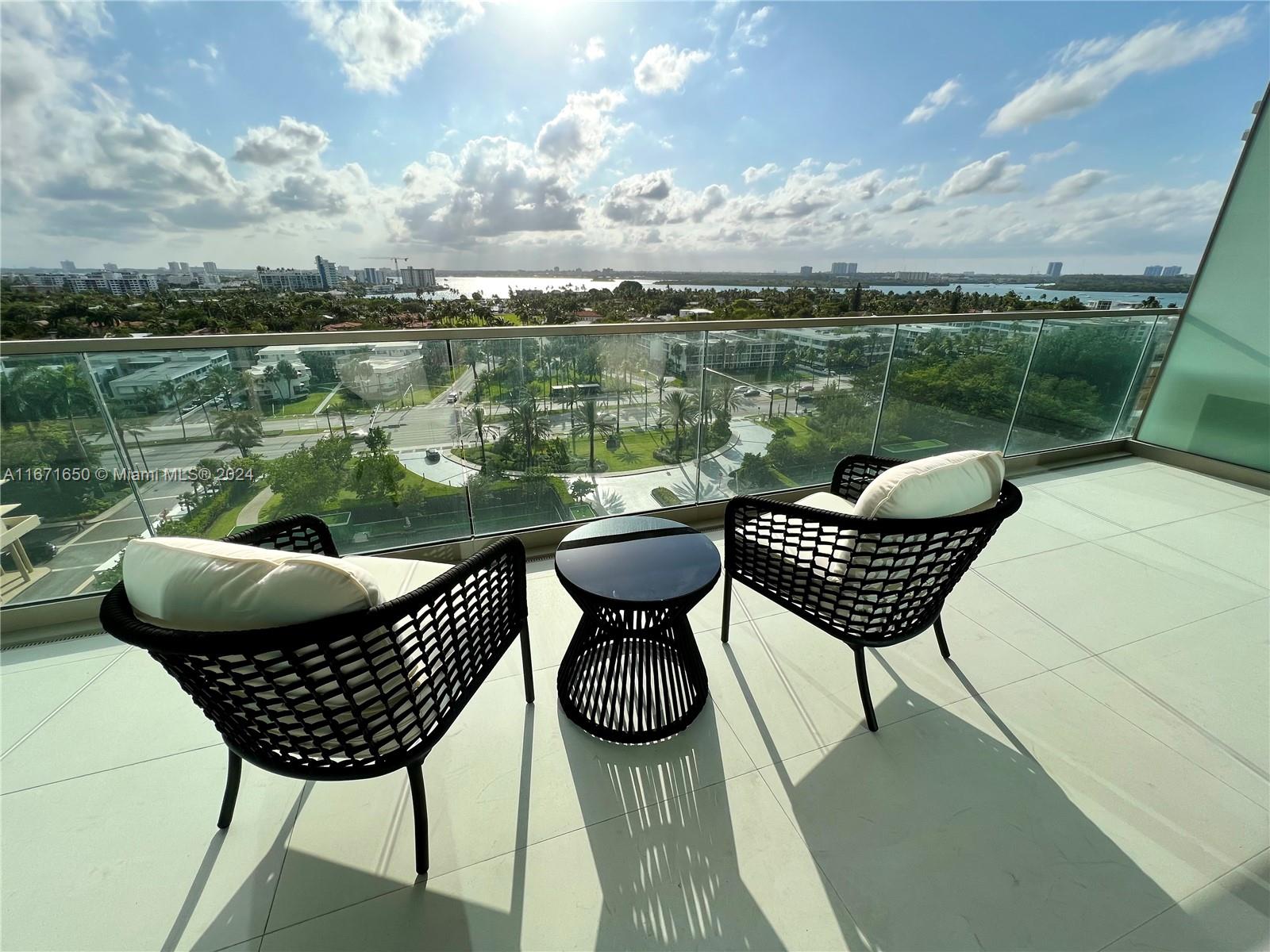 10201 Collins Ave # 1004