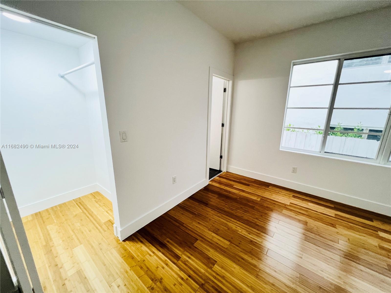 960 Bay Dr # 900