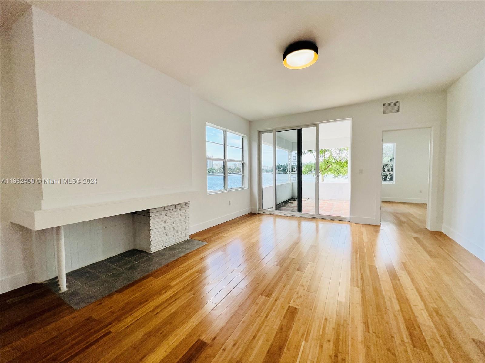 960 Bay Dr # 900