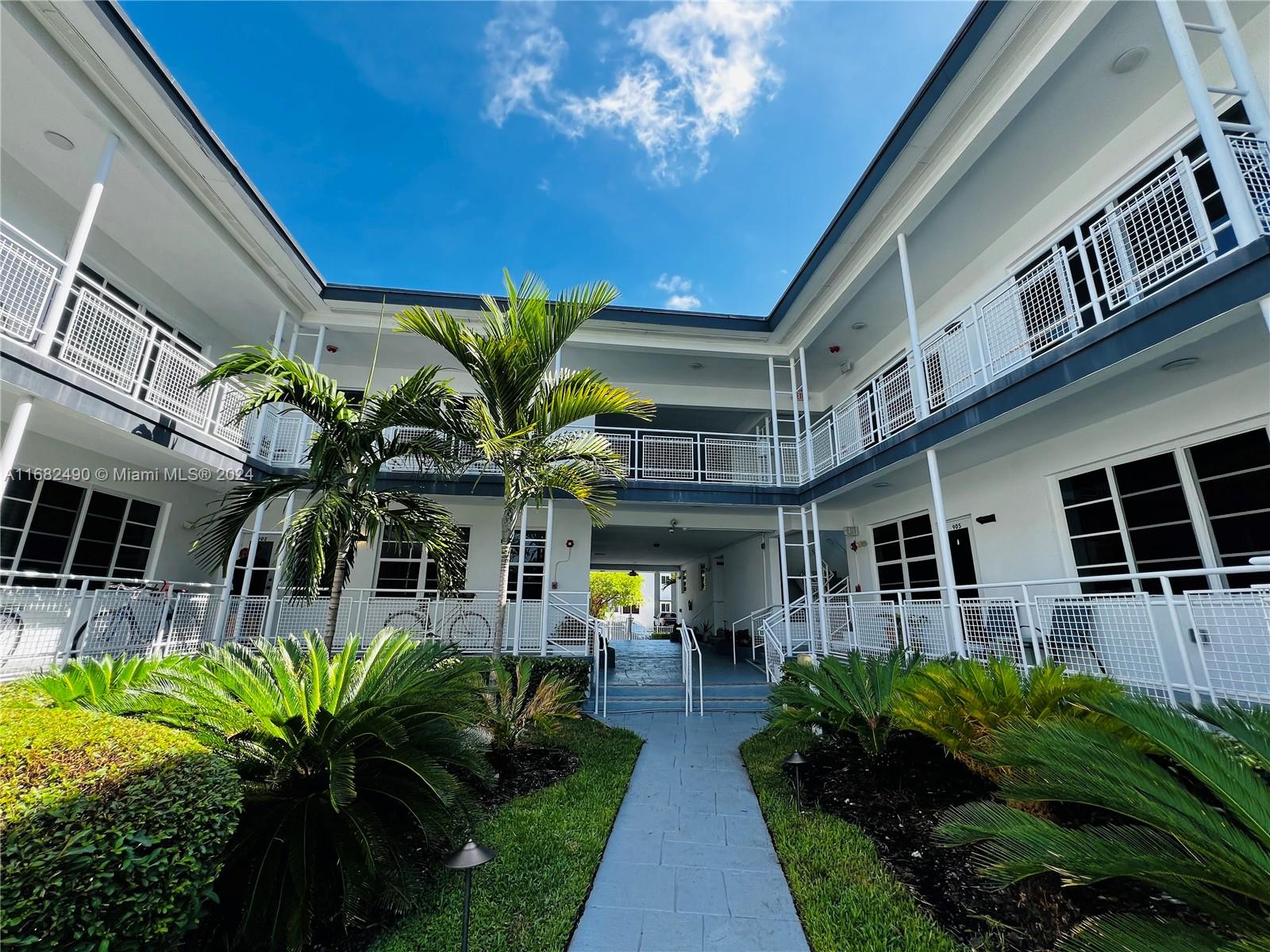 960 Bay Dr # 900