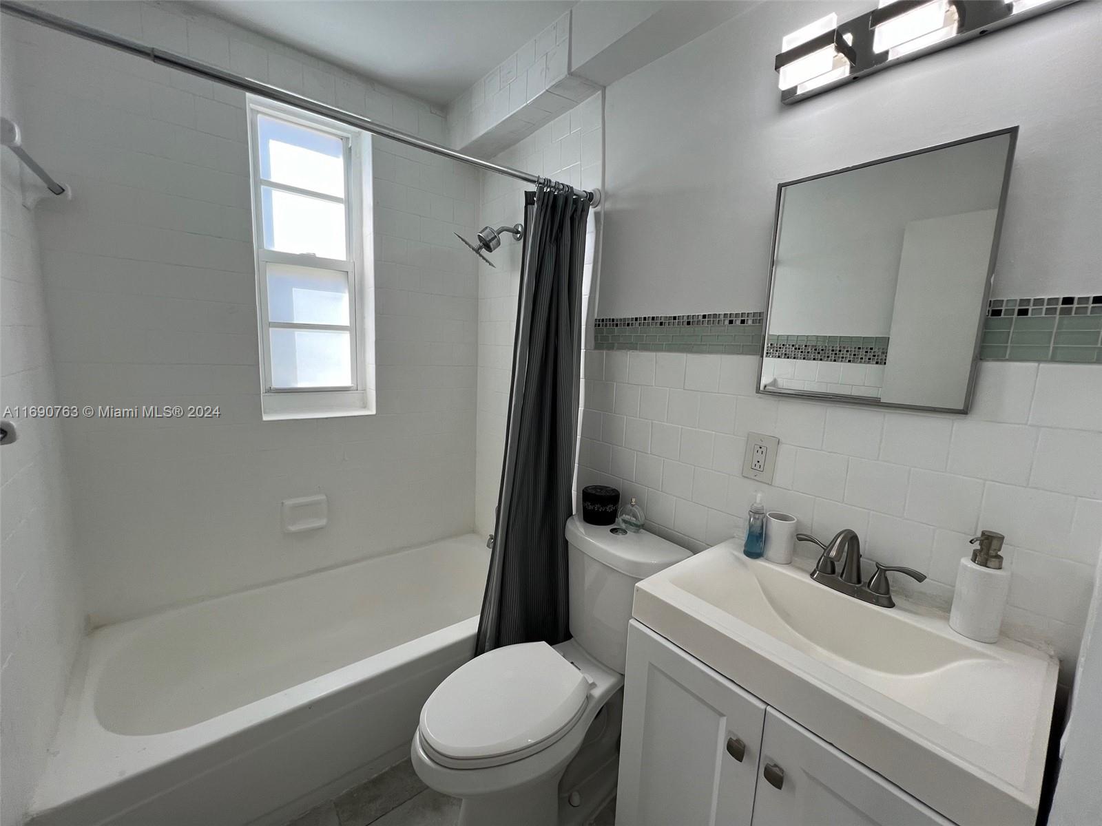 6881 Bay Dr # 1