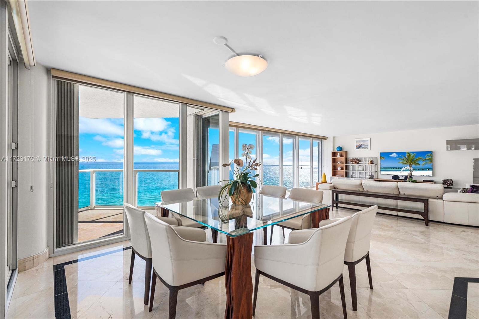 16445 Collins Ave # 1526