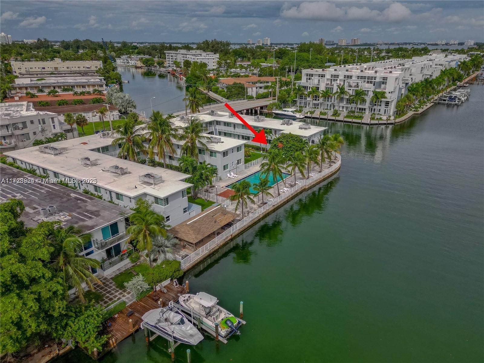 7207 Bay Dr # 22