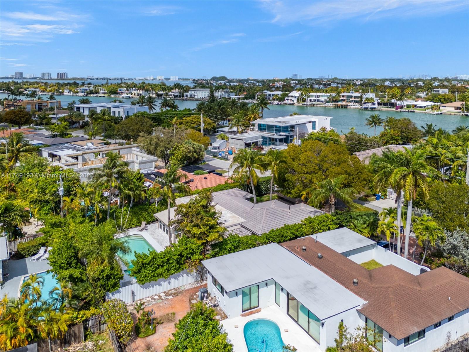 250 N Shore Dr