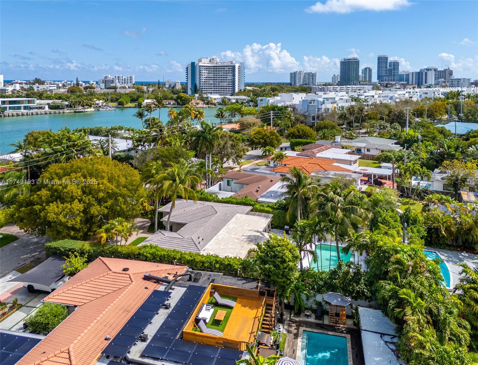 250 N Shore Dr