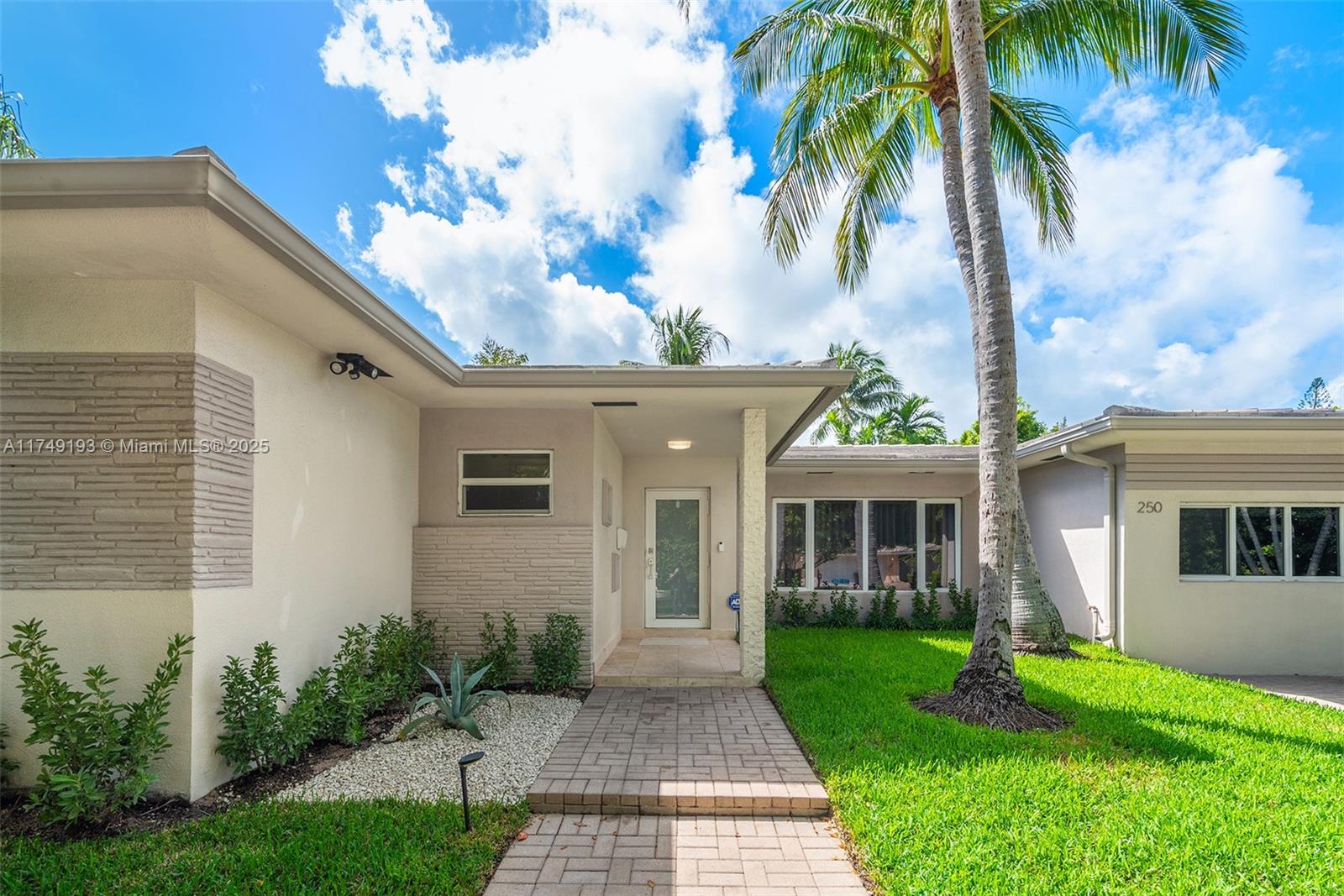 250 N Shore Dr