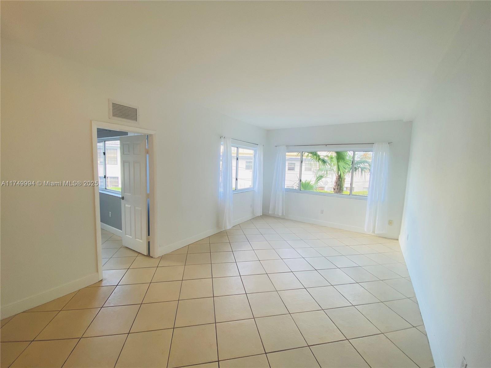 1185 Marseille Dr # 205