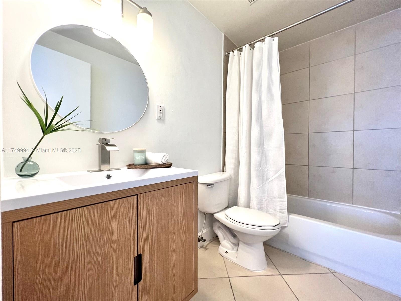 1185 Marseille Dr # 205