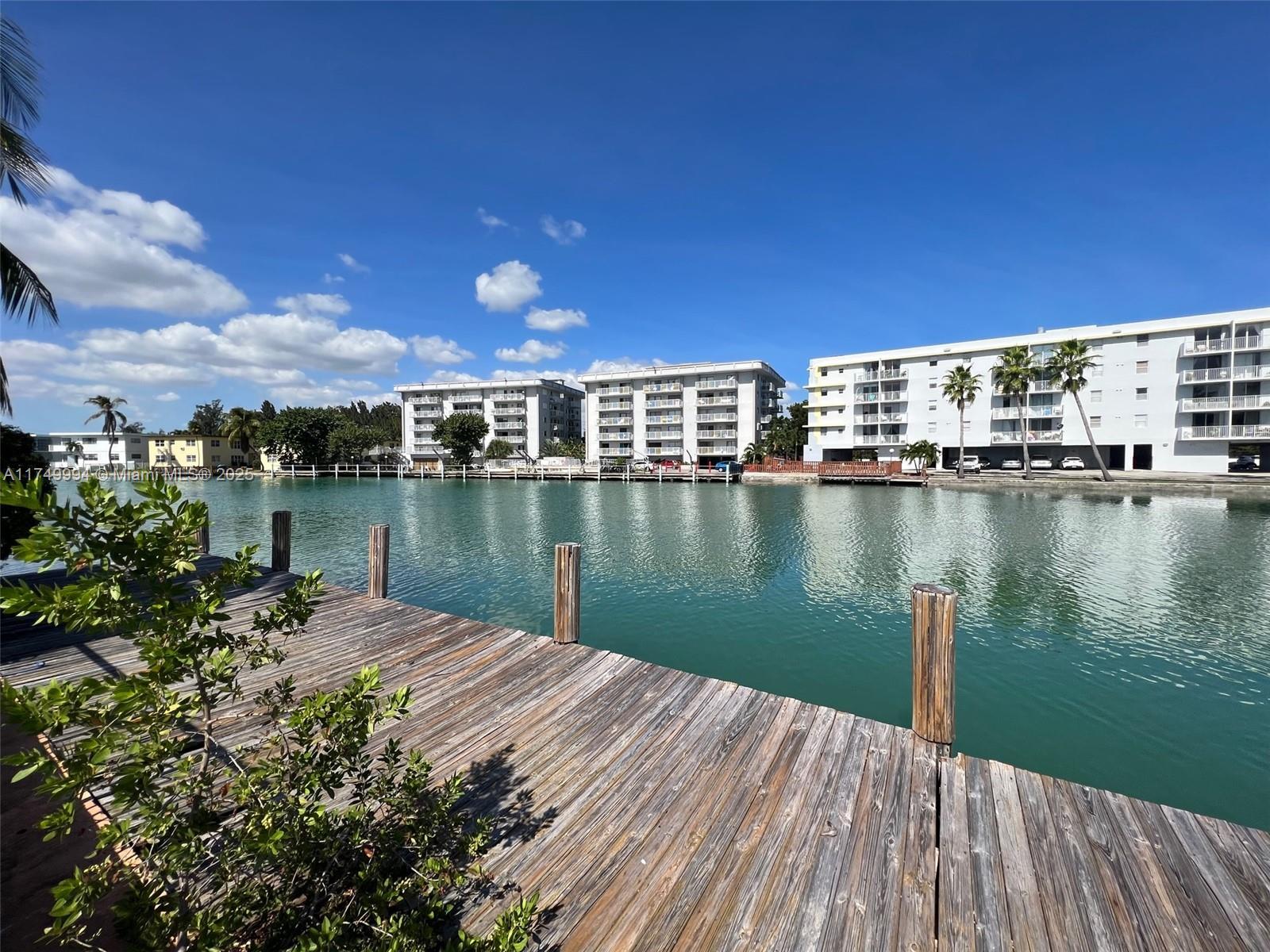 1185 Marseille Dr # 205