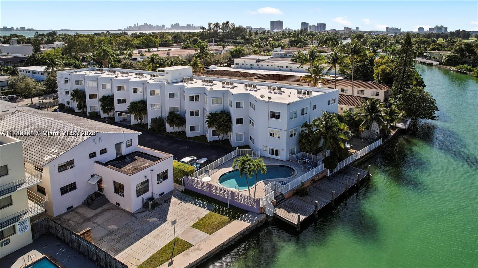 1185 Marseille Dr # 205