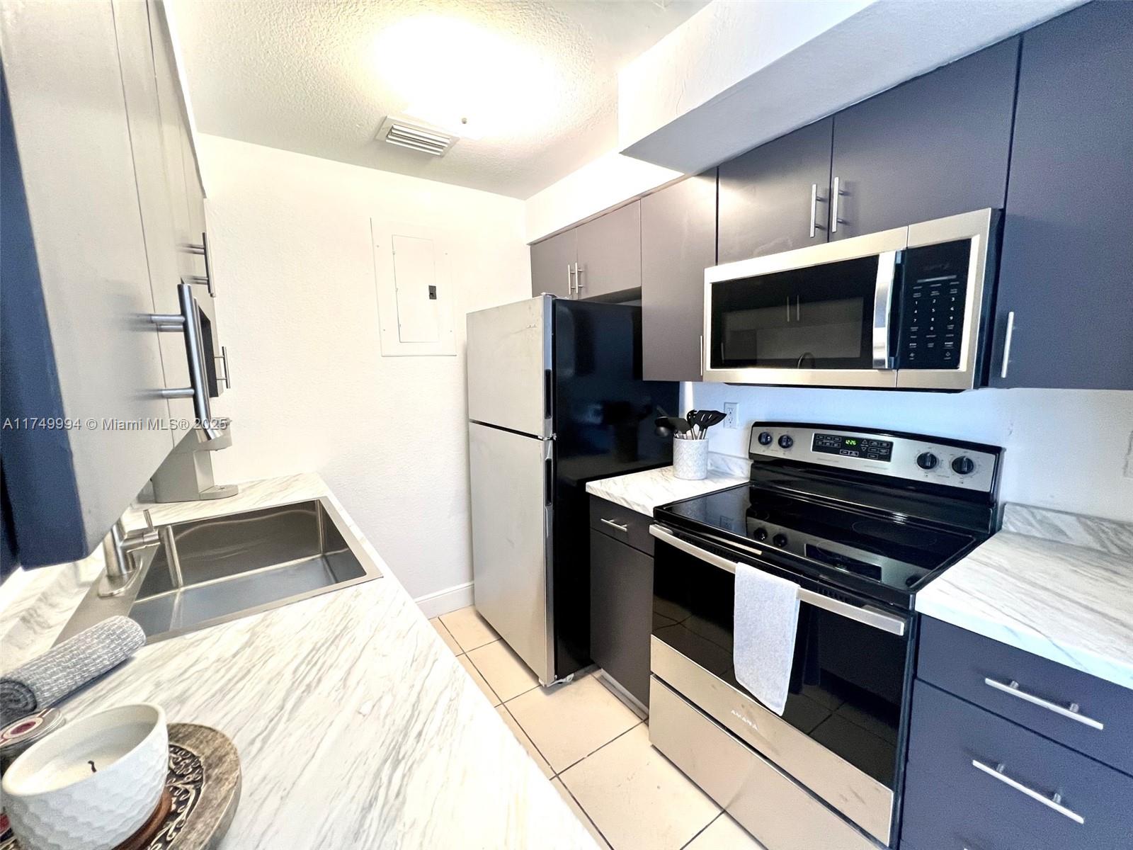1185 Marseille Dr # 205